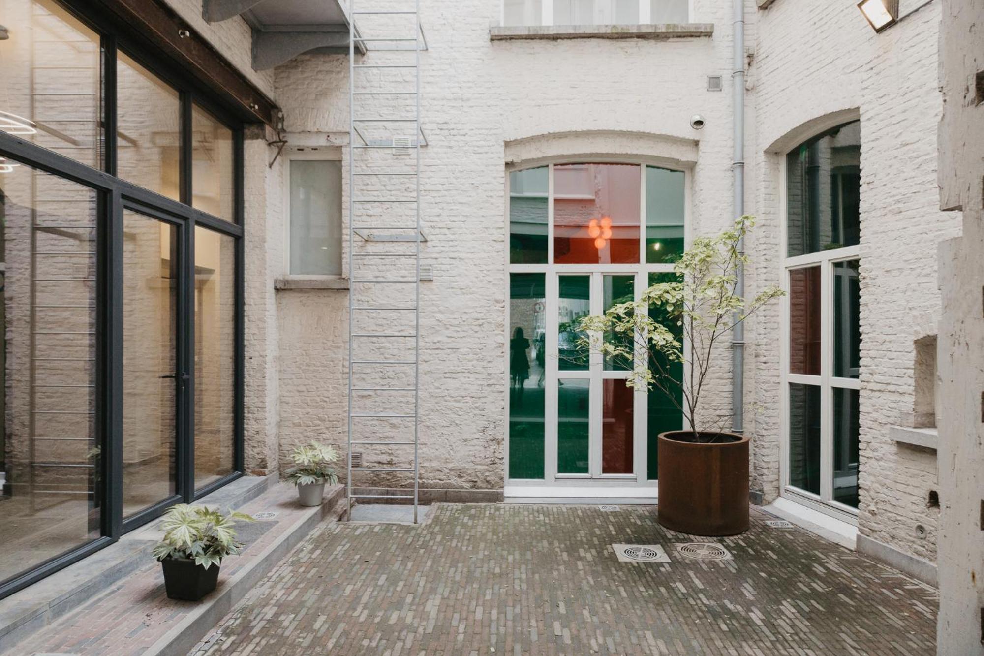 Blue Bird Residence أنتويرب المظهر الخارجي الصورة